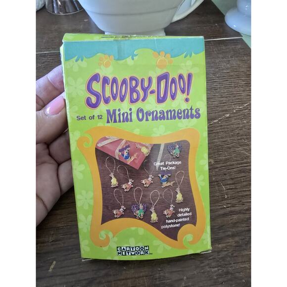 Scooby-Doo! Set of (12) Mini Cartoon Network Christmas Tree Ornaments - Picture 1 of 6